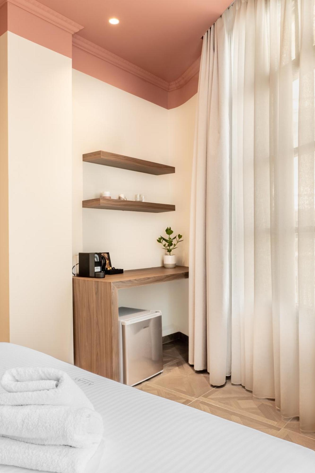 Atlas Boutique Suites Kavala Exterior foto